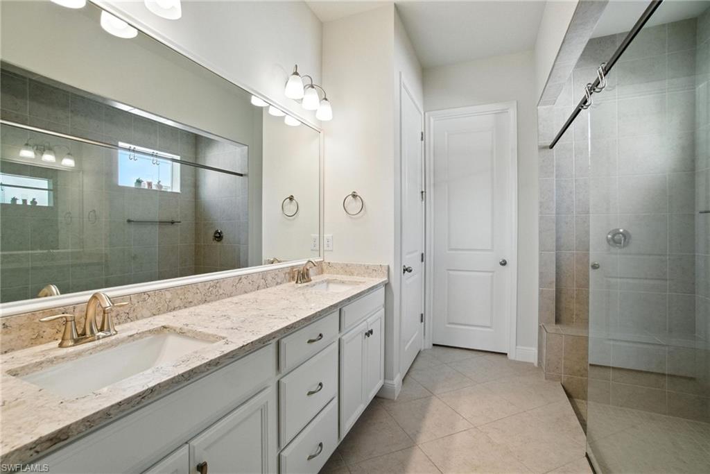 COMPASS LANDING - Residential