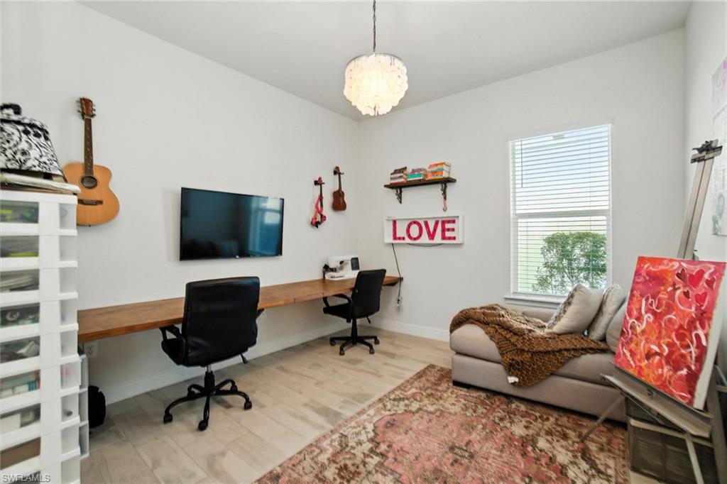 COMPASS LANDING - Residential