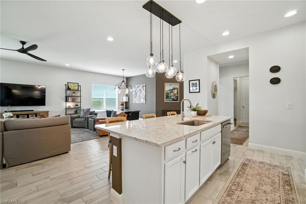 COMPASS LANDING - Residential