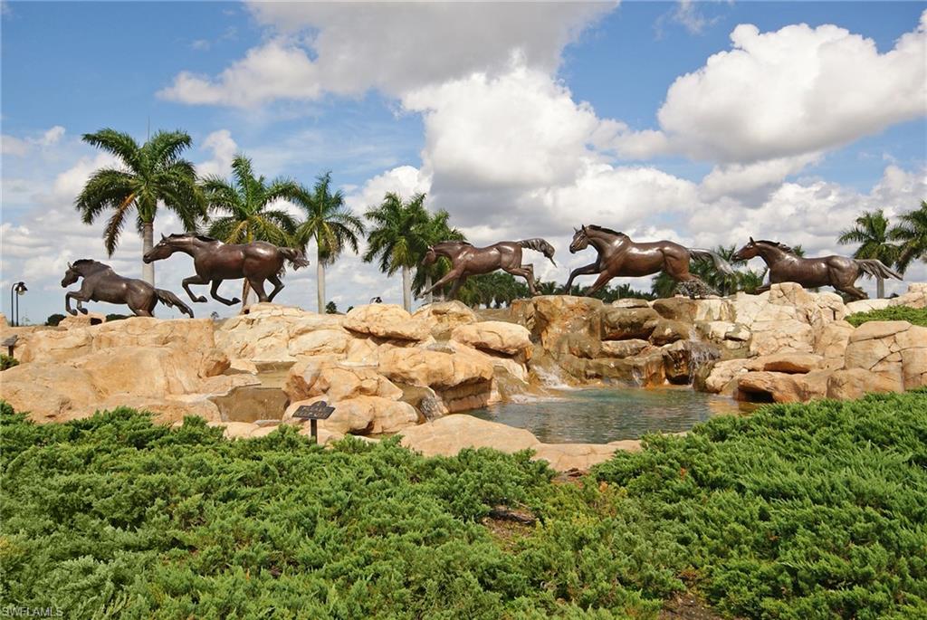 FALCONS GLEN - Residential