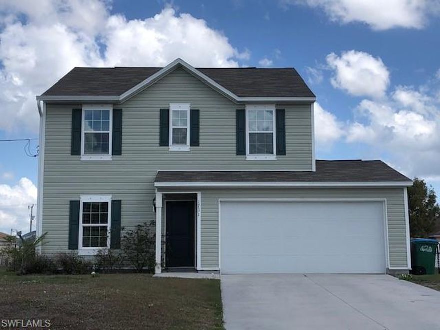 MULTIPLE OFFERS SITUATION.  PLEASE SUBMIT HIGHEST AND BEST BY 3PM ON SUNDAY, 4/25/2021. Welcome to Paradise!  This 3 bedroom, 2 1/2 bath, 2 story home has 1,437 square foot of living space.  The main floor has a spacious great room that opens up to the dining room and kitchen.  The laundry room and 1/2 bath are also located on the main floor.  The master bedroom and two additional bedrooms are located upstairs.  This home includes upgrades such as vinyl plank flooring throughout the entire main floor and a huge fenced in backyard with plenty of space for a future pool.  Don't miss out this house will not last long!