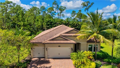 1435 Mockingbird DR NAPLES FL 34120