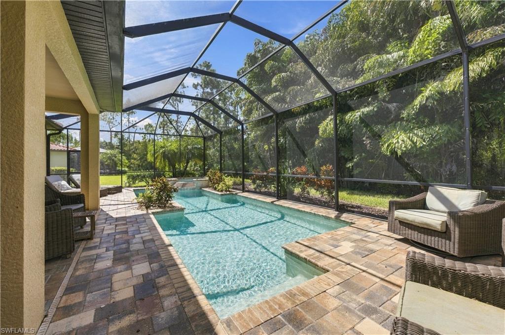 1435 Mockingbird DR