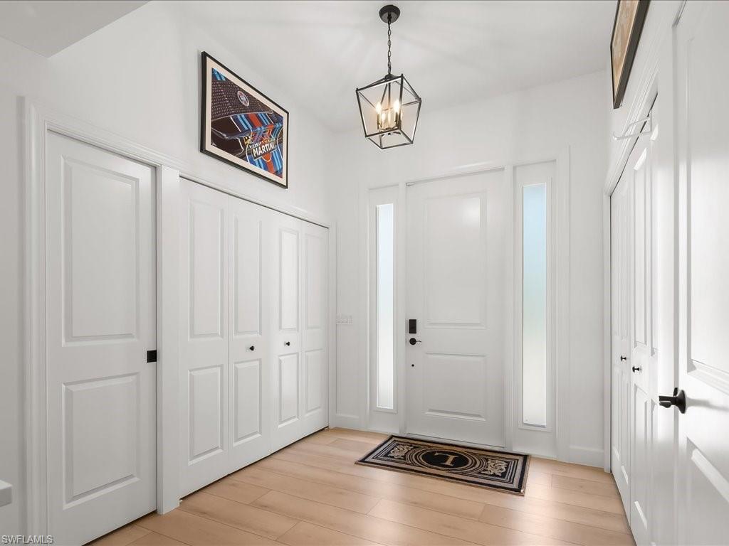 MOORINGS - Residential