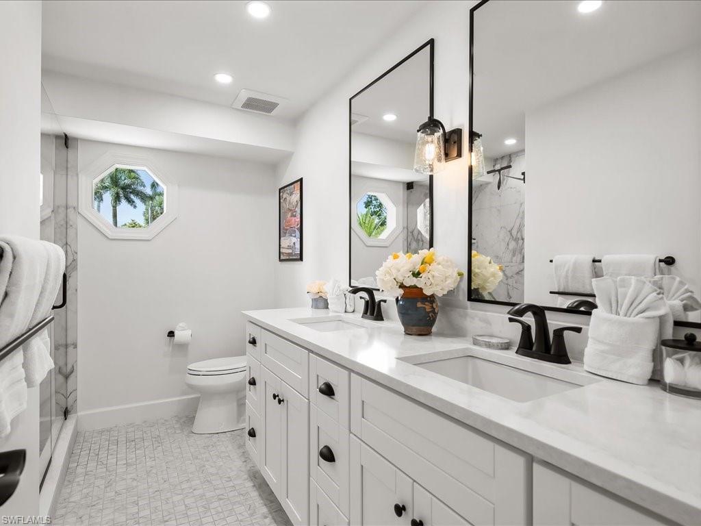 MOORINGS - Residential