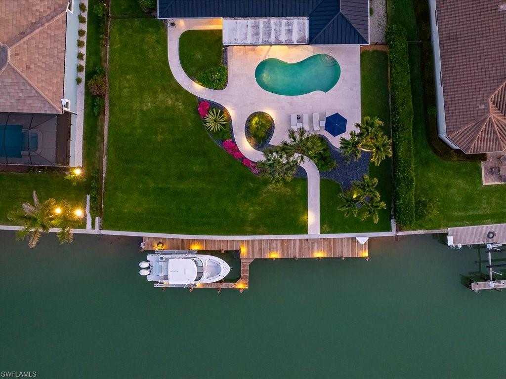 MOORINGS - Residential