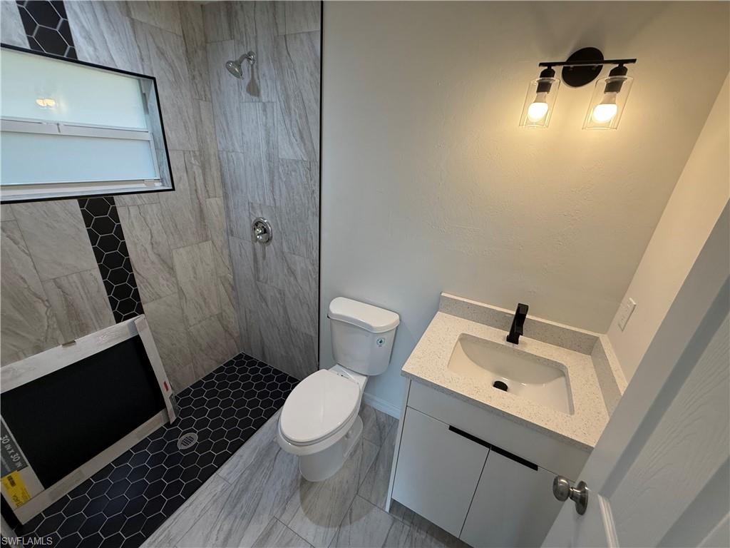 PORT CHARLOTTE - Residential Lease