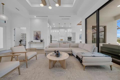 18018 Greenwood DR NAPLES FL 34114