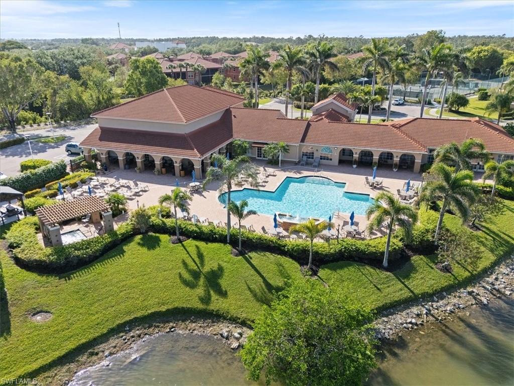 HUNTINGTON LAKES - Residential