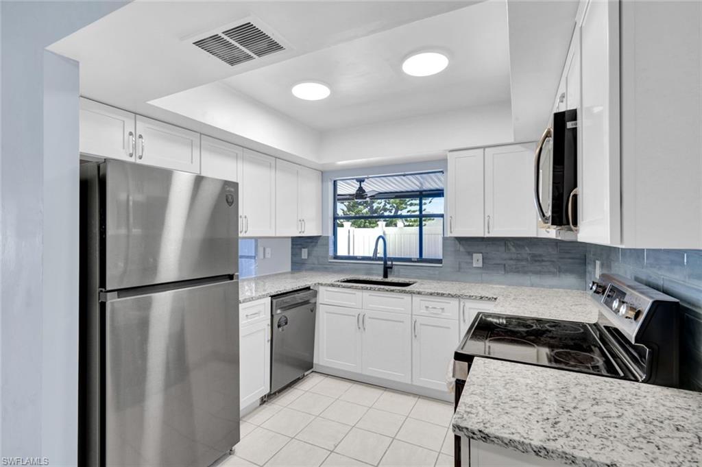 COURTYARDS OF CAPE CORAL SOUTH - Residential