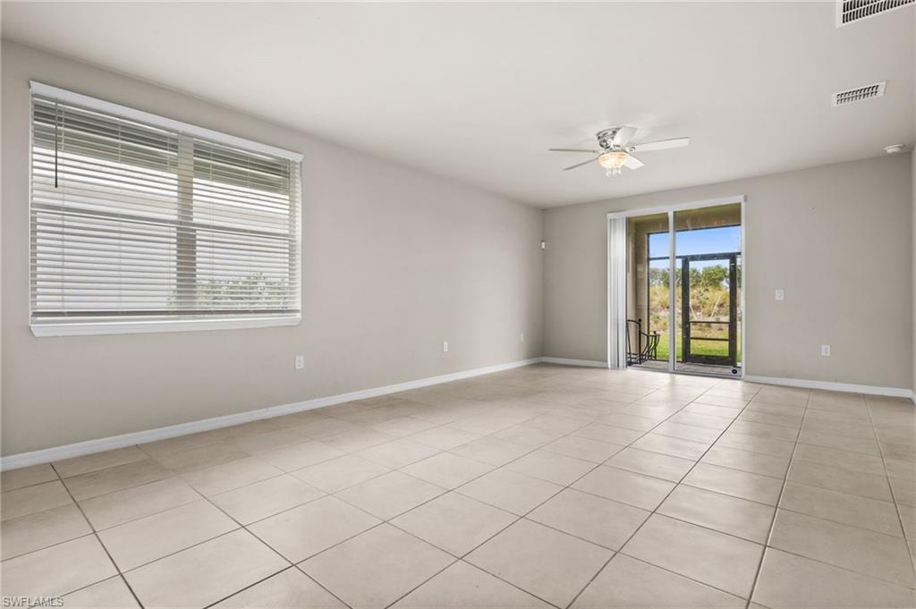 CRESCENT LAKES - Residential