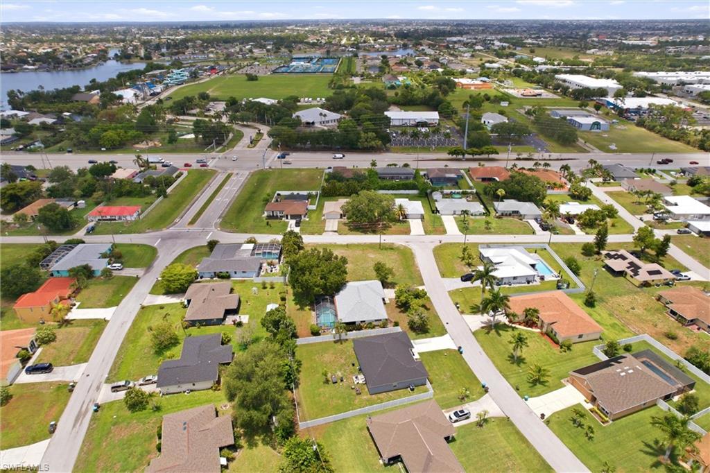 CAPE CORAL - Land