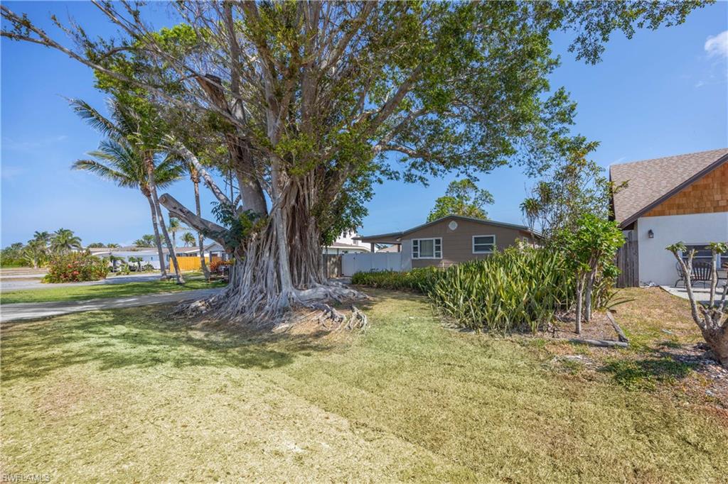 NAPLES PARK - Residential Lease