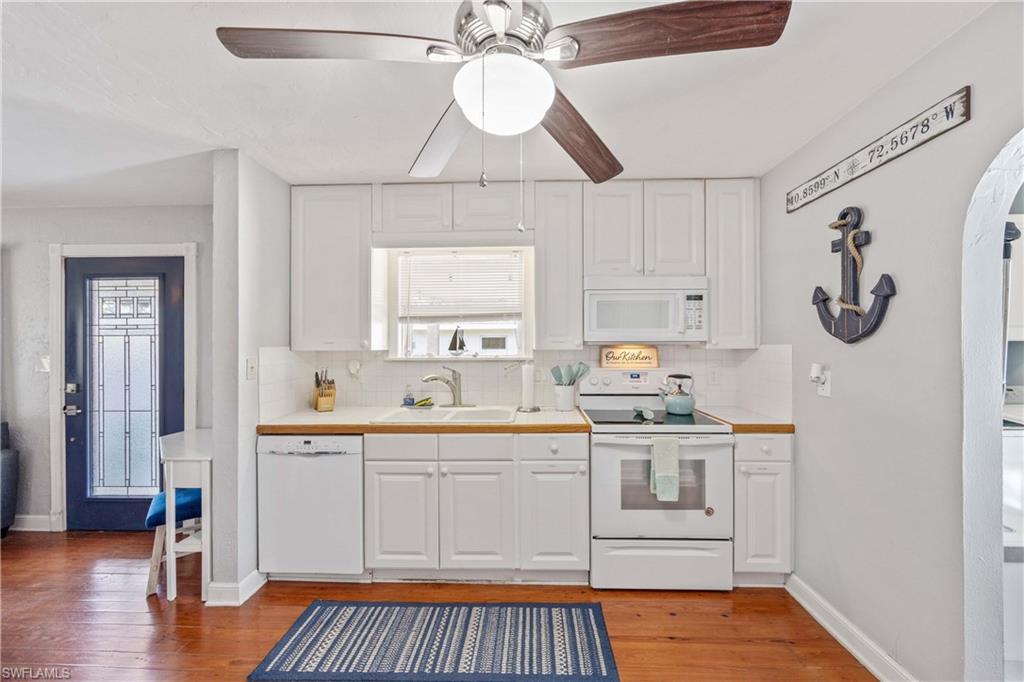 NAPLES PARK - Residential Lease