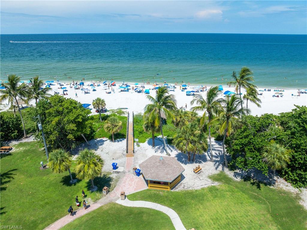 NAPLES PARK - Residential Lease