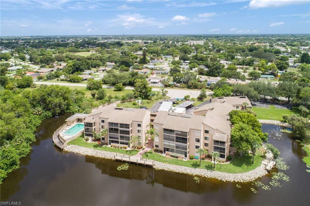 LAKESIDE AT LOCHMOOR CONDO - Residential