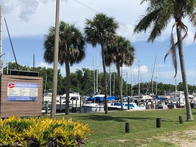 LAKESIDE AT LOCHMOOR CONDO - Residential