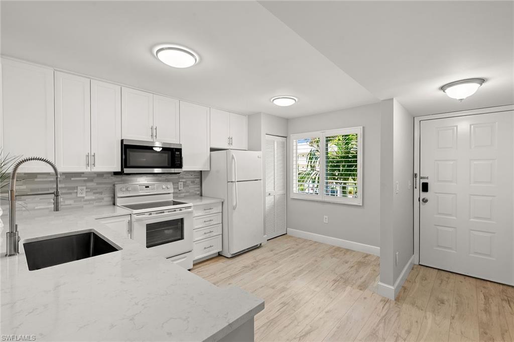 3071 Sandpiper Bay CIR L205