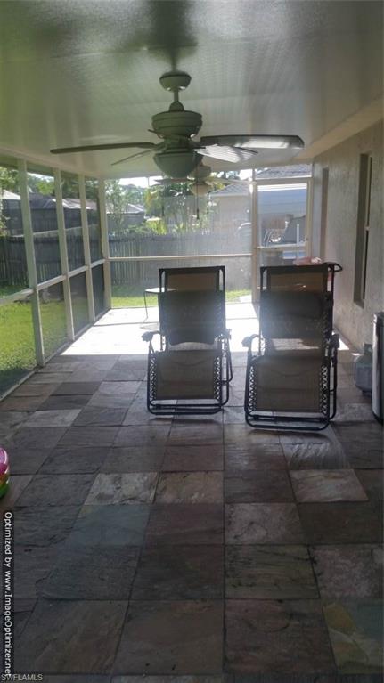 SAN CARLOS PARK - Residential