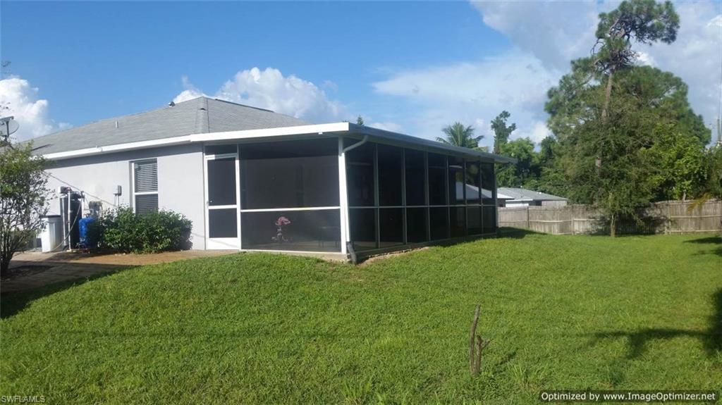 SAN CARLOS PARK - Residential