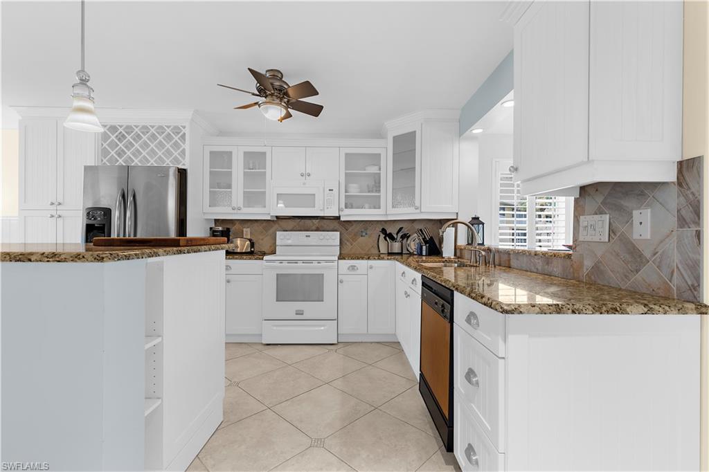 ABBEY ON THE LAKE - Residential Lease