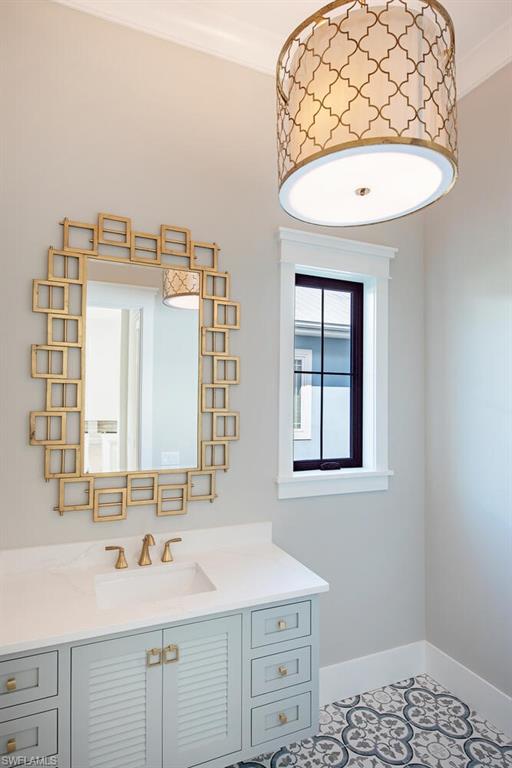 ROYAL HARBOR - Residential