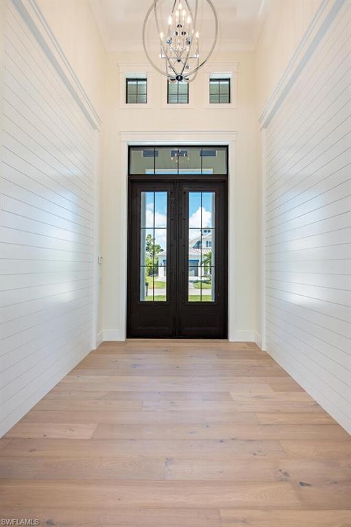 ROYAL HARBOR - Residential