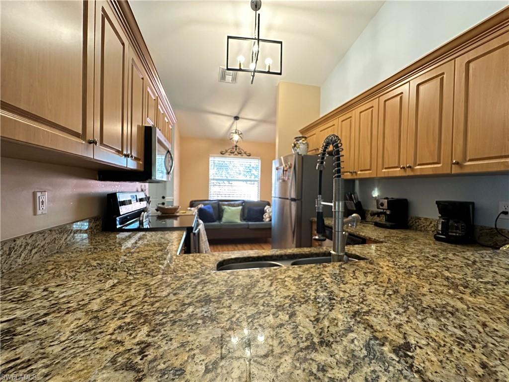 SHERWOOD - Residential Lease