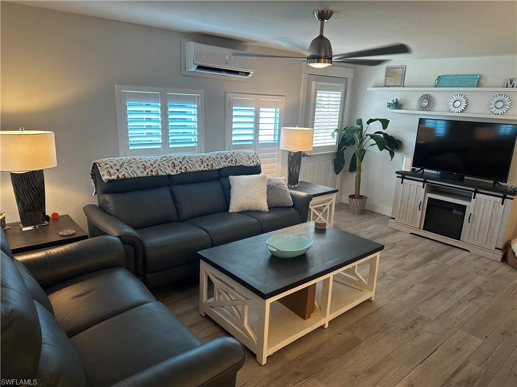 WEST WIND ESTATES - Residential