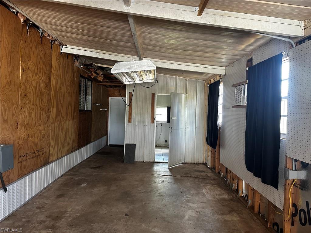 WEST WIND ESTATES - Residential