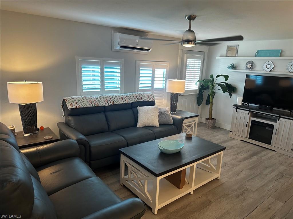 WEST WIND ESTATES - Residential