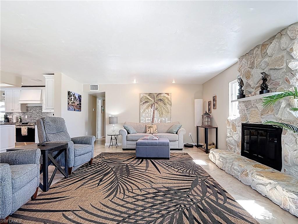 TIP TOP TERRACE - Residential