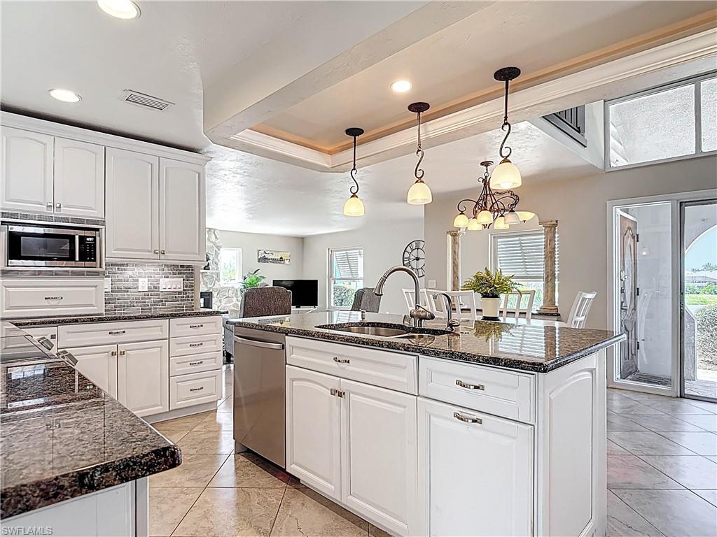 TIP TOP TERRACE - Residential