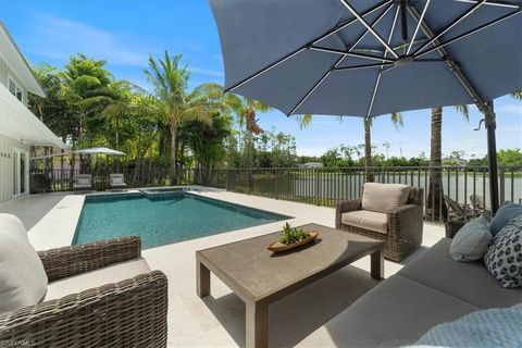2761 Ardisia LN NAPLES FL 34109