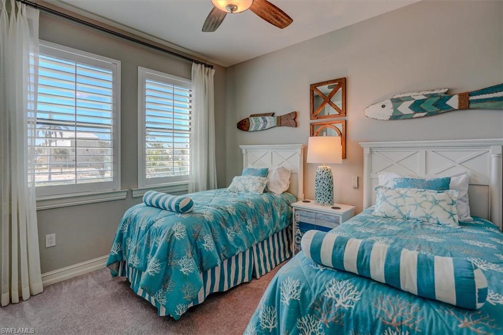 LAGUNA SHORES - Residential