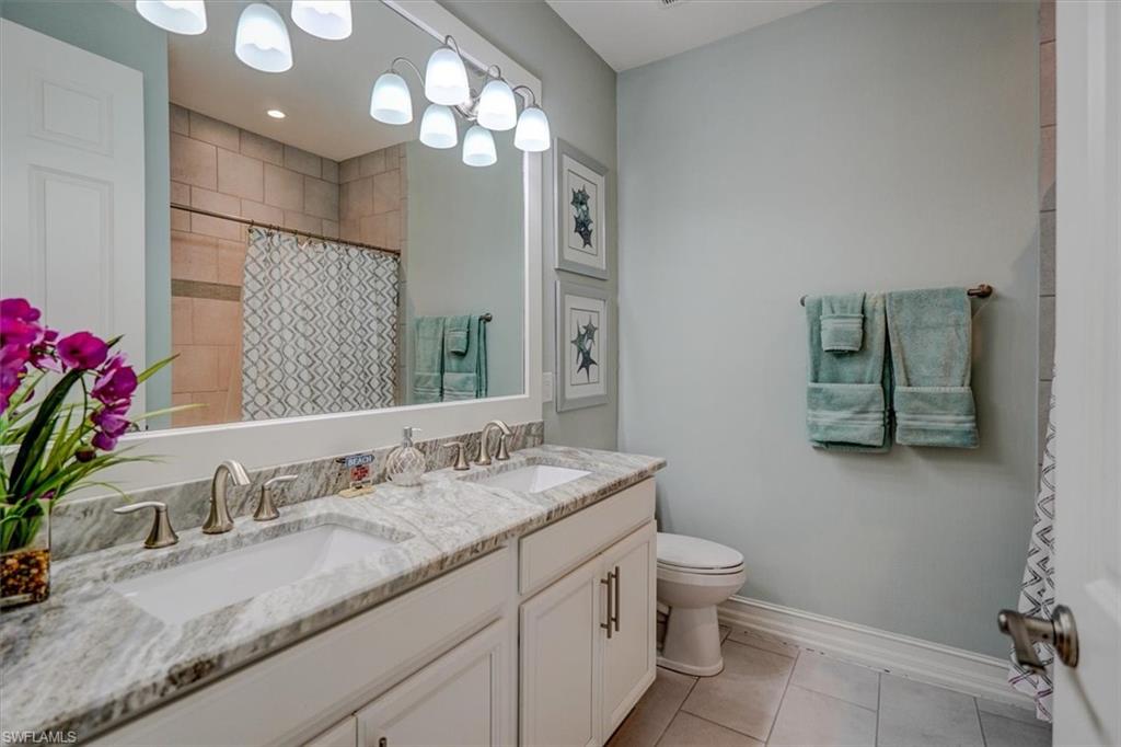 LAGUNA SHORES - Residential