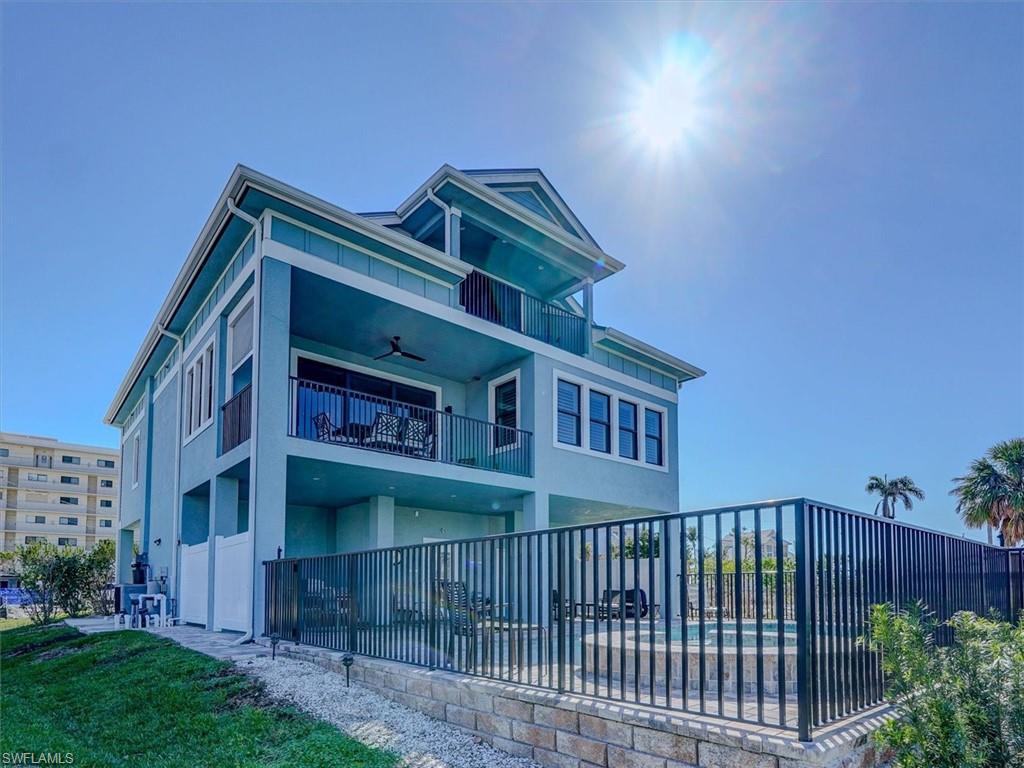 LAGUNA SHORES - Residential