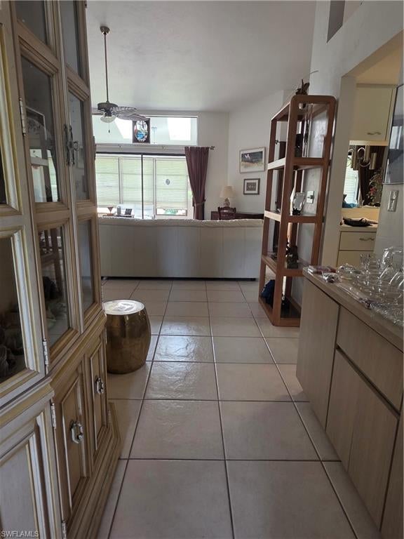 10931 Helm CT