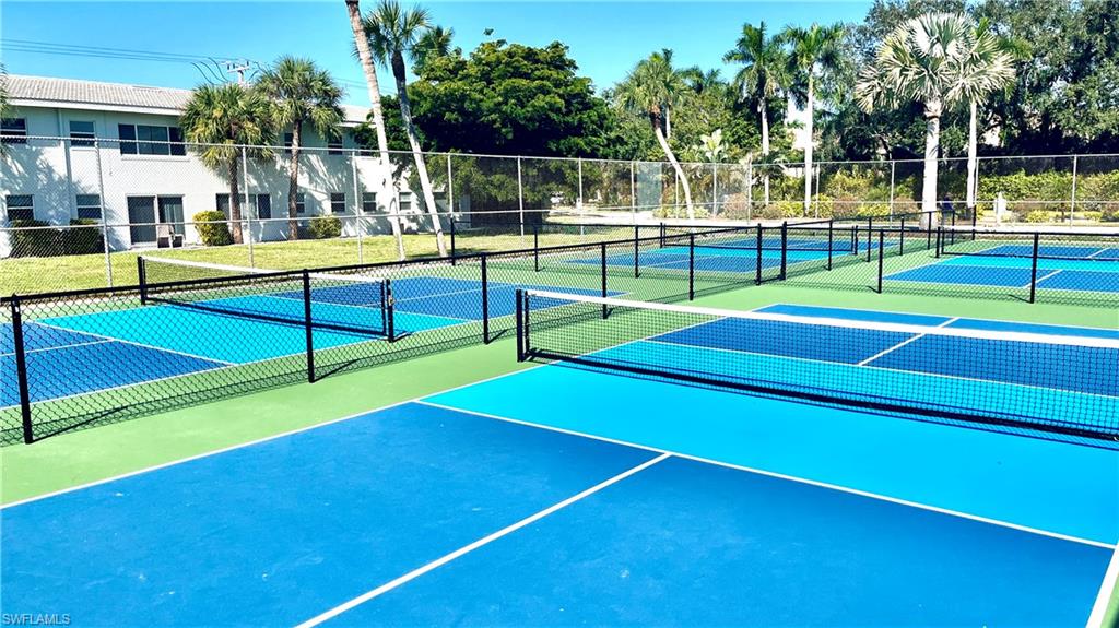 HIGH POINT COUNTRY CLUB - Residential Lease