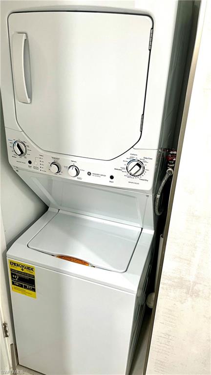 HIGH POINT COUNTRY CLUB - Residential Lease