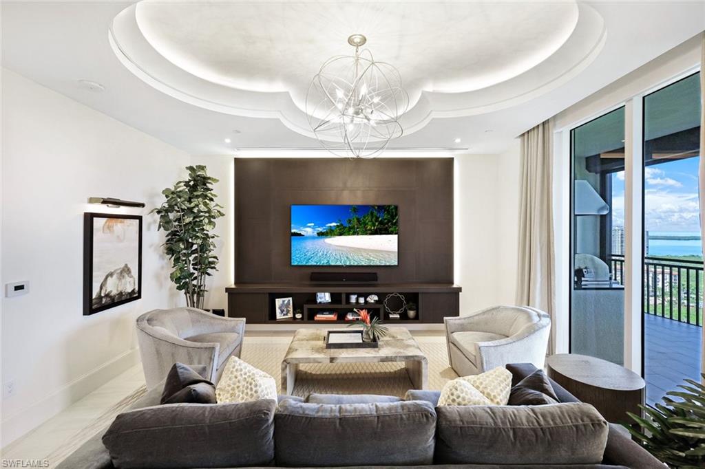 ALTAIRA - Residential