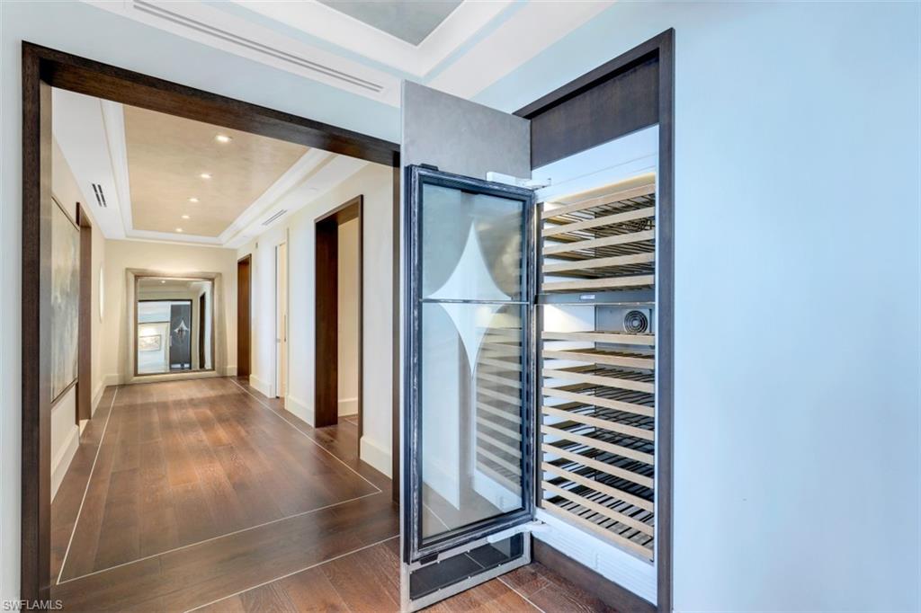 ALTAIRA - Residential