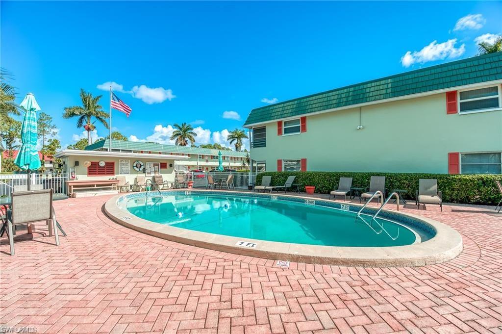 VALLEY STREAM COURT - Residential