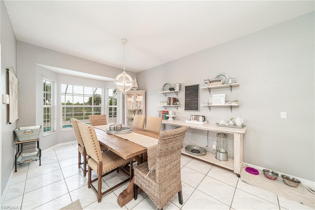 MEADOWBROOK ESTATE - Residential