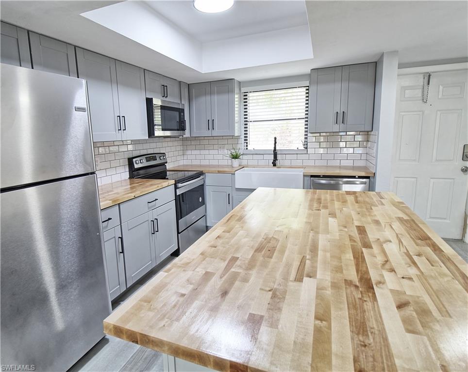PINE HAVEN CONDO - Residential