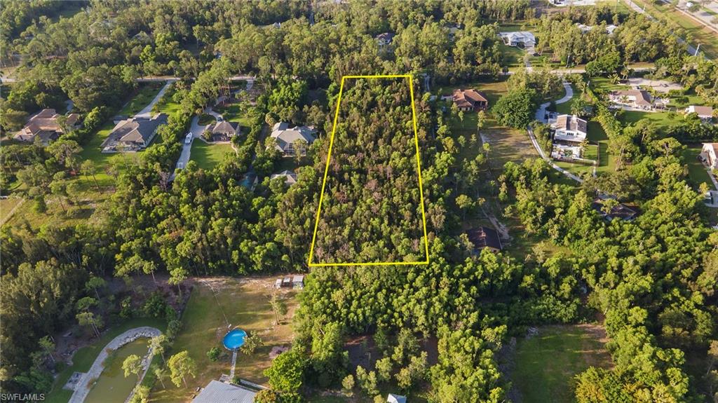 LIVINGSTON WOODS - Land