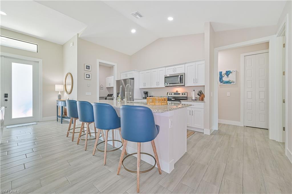 CAPE CORAL - Residential Lease