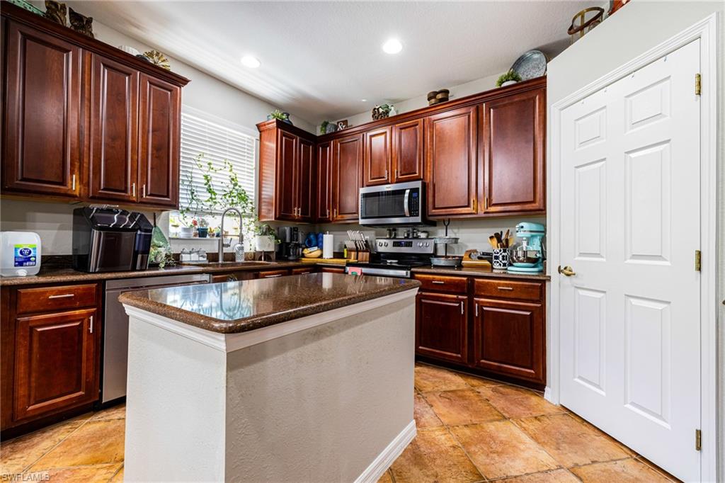 DANIELS PARK - Residential