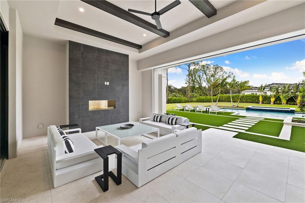 PINE RIDGE - Residential