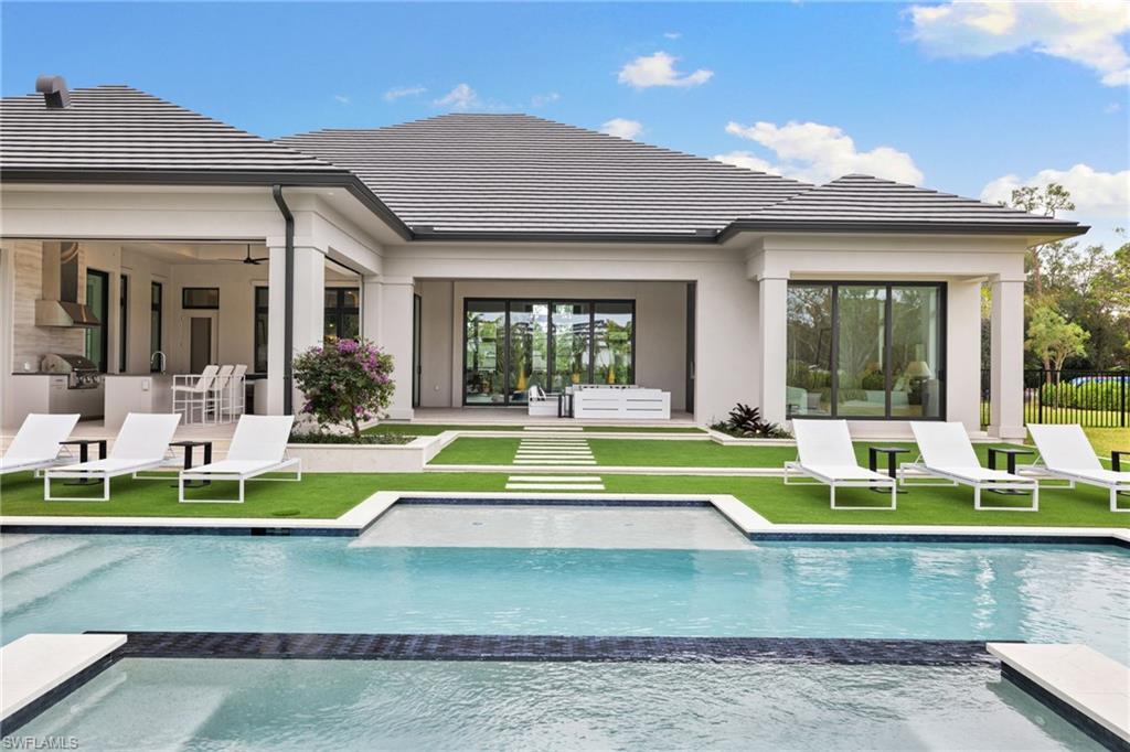 PINE RIDGE - Residential